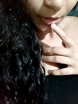 clarinha2 online show from October 9, 2025, 1:03 am