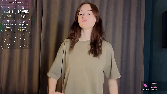 Mary Smitt online show from October 6, 2025, 5:21 pm