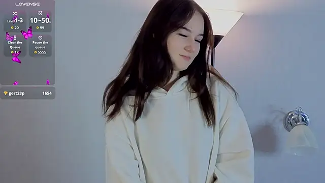 Mary Smitt online show from November 6, 2025, 5:36 pm