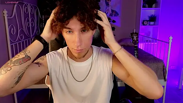 Snapshot of mark_caron chatting on September 8, 2025, 8:19 pm mark caron online show from September 8, 2025, 8:19 pm