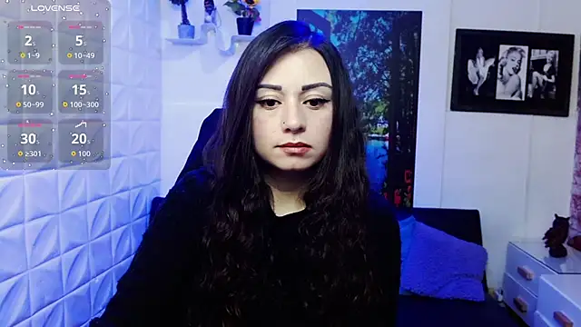 Eva Roussell online show from November 26, 2025, 2:40 pm