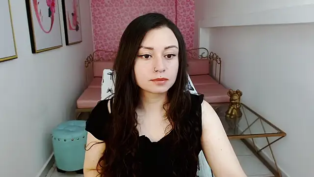 Eva Roussell online show from April 12, 2026, 1:38 pm