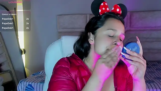 Snapshot of _adahara_queen chatting on October 8, 2025, 6:55 am adahara queen online show from October 8, 2025, 6:55 am