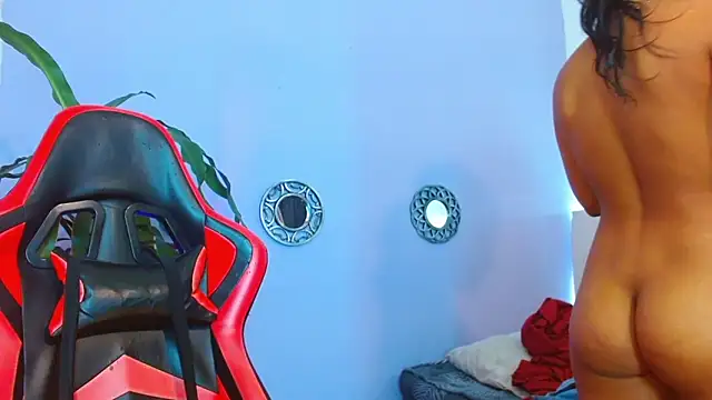 Snapshot of ivy_scorpio chatting on September 30, 2025, 2:11 pm ivy scorpio online show from September 30, 2025, 2:11 pm