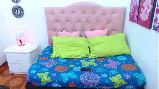 Snapshot of ivy_scorpio chatting on October 2, 2025, 5:58 am ivy scorpio online show from October 2, 2025, 5:58 am