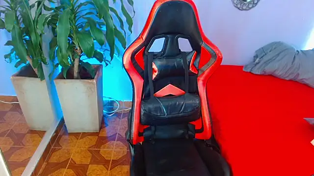 Snapshot of ivy_scorpio chatting on October 6, 2025, 2:25 pm ivy scorpio online show from October 6, 2025, 2:25 pm