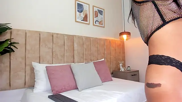 Snapshot of Karina_Harris chatting on September 19, 2025, 12:28 pm Karina Harris online show from September 19, 2025, 12:28 pm