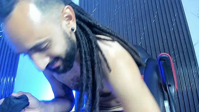 Snapshot of Tatis__ chatting on October 10, 2025, 8:41 pm Tatis online show from October 10, 2025, 8:41 pm