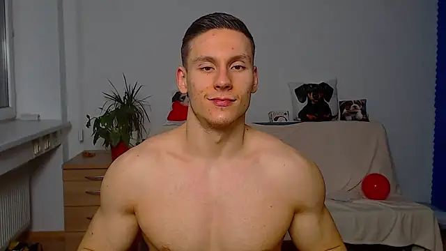 ZeinMiracles online show from January 6, 2026, 9:39 pm