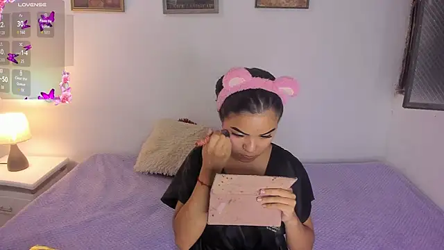 Valeri 13 online show from November 19, 2025, 8:58 am