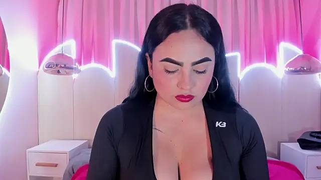 Snapshot of sofiiacarson chatting on July 8, 2026, 2:21 pm sofiiacarson online show from July 8, 2026, 2:21 pm