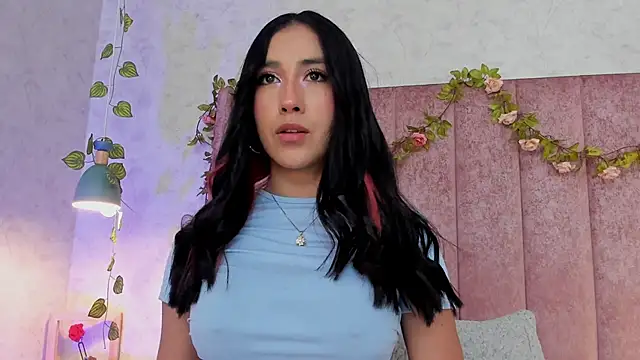 Snapshot of AnyaJay chatting on October 23, 2025, 10:08 pm AnyaJay online show from October 23, 2025, 10:08 pm