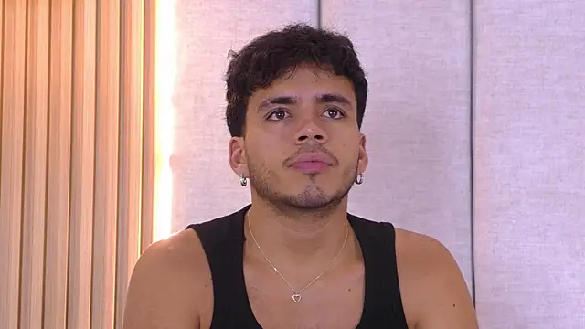 AlexanderJordan online show from November 8, 2025, 7:23 pm