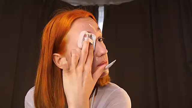 Snapshot of MaryroseRoeder chatting on September 20, 2025, 3:29 am MaryroseRoeder online show from September 20, 2025, 3:29 am