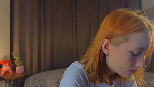 Snapshot of MaryroseRoeder chatting on November 7, 2025, 2:55 am MaryroseRoeder online show from November 7, 2025, 2:55 am