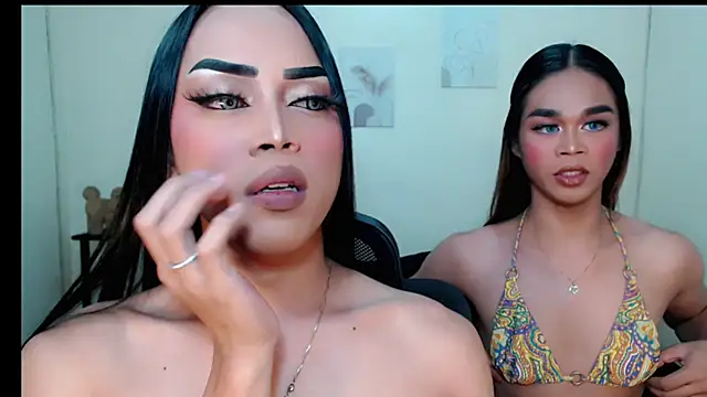 Lessandra Lust online show from September 22, 2025, 4:20 pm