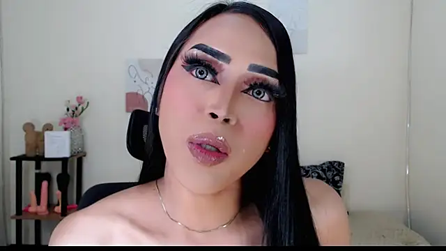 Lessandra Lust online show from October 4, 2025, 10:52 pm