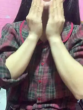 Tieuvi 18 online show from January 12, 2026, 2:06 am