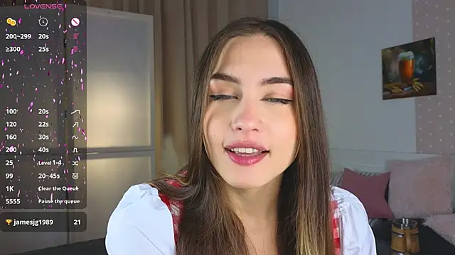 Snapshot of Moonlight1Sonata1 chatting on September 29, 2025, 9:14 am Moonlight1Sonata1 online show from September 29, 2025, 9:14 am