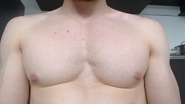 Rocky Muscle online show from December 4, 2025, 7:44 pm