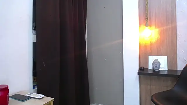 Snapshot of honeymoon_12 chatting on October 2, 2025, 4:08 am honeymoon 12 online show from October 2, 2025, 4:08 am