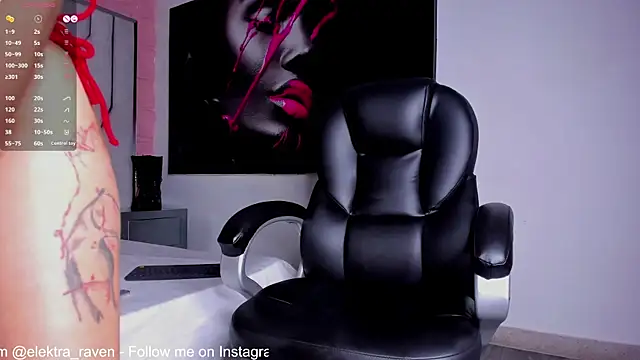 Snapshot of Elektra_raven chatting on September 23, 2025, 12:41 pm Elektra raven online show from September 23, 2025, 12:41 pm