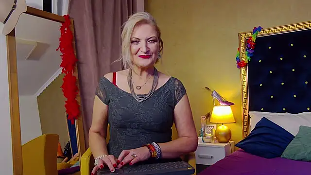 Allura Jenson online show from December 1, 2025, 8:03 pm