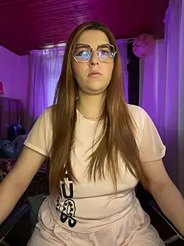 CoraVibes online show from March 13, 2026, 11:50 am