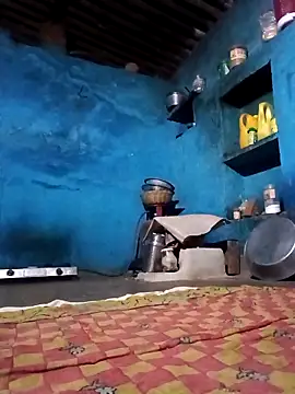 Radha8080 online show from September 18, 2025, 6:10 pm