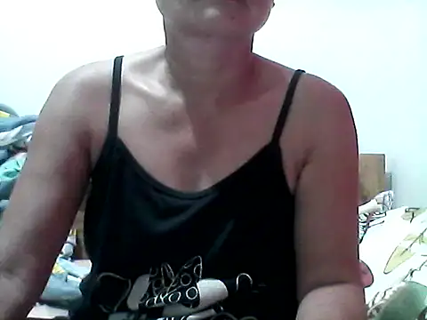 Snapshot of nathalie0045 chatting on October 29, 2025, 7:48 pm nathalie0045 online show from October 29, 2025, 7:48 pm