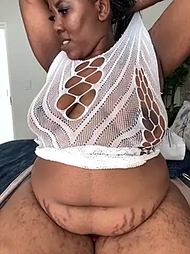 Snapshot of fatpussydallx chatting on April 9, 2026, 1:27 pm fatpussydallx online show from April 9, 2026, 1:27 pm