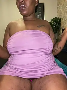 fatpussydallx online show from June 2, 2026, 4:36 am