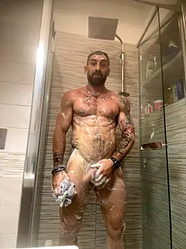 GmGit online show from October 17, 2025, 8:22 pm