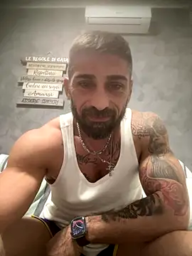 GmGit online show from November 6, 2025, 3:51 am