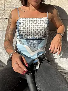 Snapshot of MargauxObsession chatting on October 11, 2025, 2:15 pm MargauxObsession online show from October 11, 2025, 2:15 pm