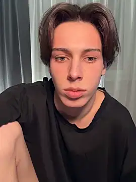 Snapshot of egorbitch chatting on February 28, 2026, 7:15 pm egorbitch online show from February 28, 2026, 7:15 pm