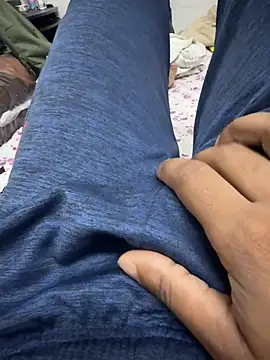 Snapshot of Honeyxoxx chatting on March 27, 2026, 4:51 pm Honeyxoxx online show from March 27, 2026, 4:51 pm