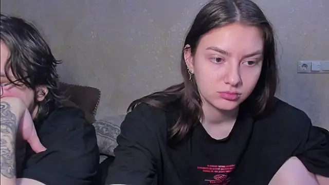 muuur fam online show from December 16, 2025, 9:31 pm