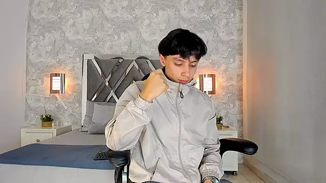 Tyler durten online show from October 2, 2025, 2:51 am