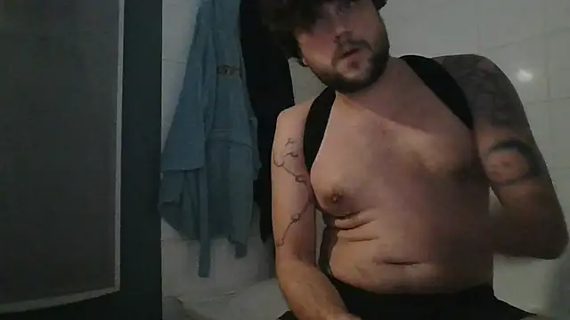 Titilouonlyf69 online show from February 25, 2026, 10:47 am