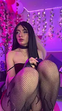 LucyGray online show from February 24, 2026, 4:10 am