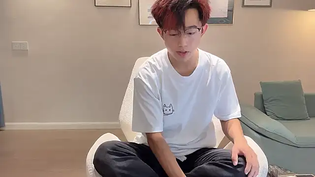 Snapshot of STxuguanhan chatting on October 4, 2025, 7:17 am STxuguanhan online show from October 4, 2025, 7:17 am