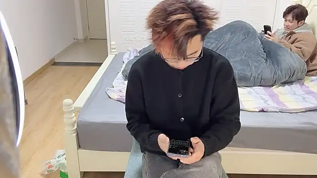 Snapshot of STxuguanhan chatting on November 18, 2025, 11:58 am STxuguanhan online show from November 18, 2025, 11:58 am