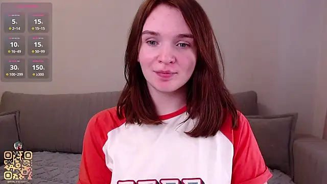 Snapshot of EvaJackson111 chatting on October 7, 2025, 2:14 pm EvaJackson111 online show from October 7, 2025, 2:14 pm