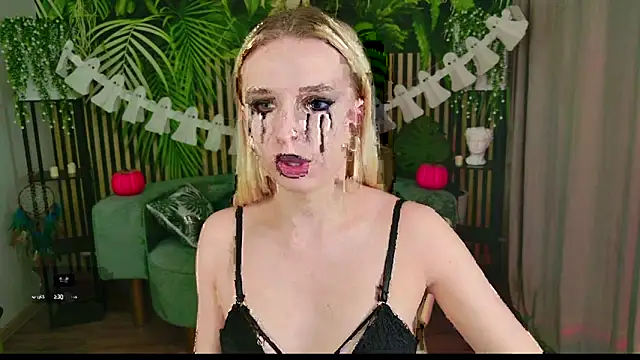 RachelColon online show from October 30, 2025, 12:39 pm