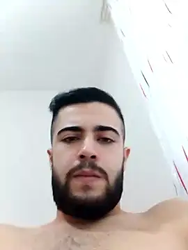 Snapshot of Ozi1910 chatting on October 1, 2025, 12:55 pm Ozi1910 online show from October 1, 2025, 12:55 pm