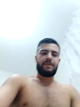 Snapshot of Ozi1910 chatting on October 2, 2025, 1:01 am Ozi1910 online show from October 2, 2025, 1:01 am