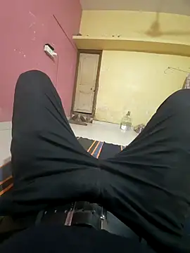 Snapshot of choot_paglu chatting on October 12, 2025, 1:43 pm choot paglu online show from October 12, 2025, 1:43 pm