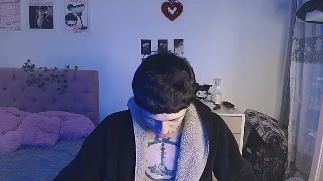 Snapshot of 2cyboy_ chatting on September 30, 2025, 8:36 pm 2cyboy online show from September 30, 2025, 8:36 pm