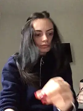 Snapshot of prettylittlefooxy chatting on November 13, 2025, 12:15 pm prettylittlefooxy online show from November 13, 2025, 12:15 pm